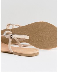 Светло-коричневые сандалии на плоской подошве с украшением от Asos