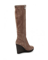 Светло-коричневые сапоги от Inario