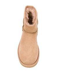 Светло-коричневые угги от UGG Australia