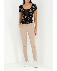 Светло-коричневые узкие брюки от Jennyfer