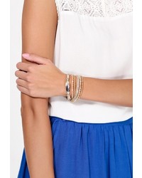 Светло-коричневый браслет от Vitacci