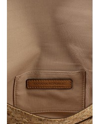 Светло-коричневый кожаный клатч от Banana Republic