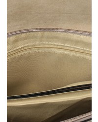 Светло-коричневый кожаный клатч от Chantal