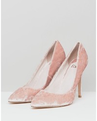 Светло-фиолетовые туфли от Faith