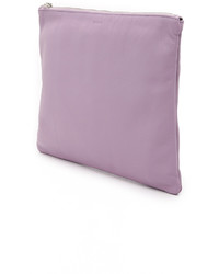 Светло-фиолетовый кожаный клатч от Baggu