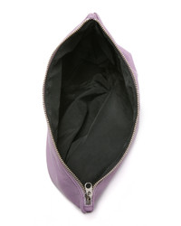 Светло-фиолетовый кожаный клатч от Baggu