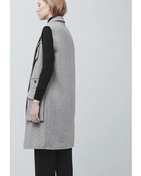 Женская серая безрукавка от Mango