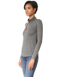 Серая блузка от Haute Hippie