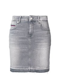 Серая джинсовая мини-юбка от Tommy Jeans