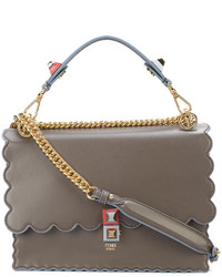 Женская серая кожаная сумка от Fendi