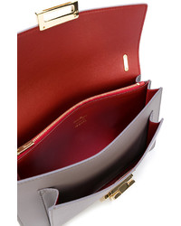 Женская серая кожаная сумка от Salvatore Ferragamo