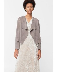 Женская серая куртка от Mango