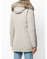 Женская серая парка от Woolrich