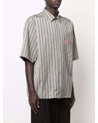 Мужская серая рубашка с коротким рукавом в вертикальную полоску от VTMNTS