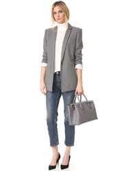 Женская серая сумка от MCM