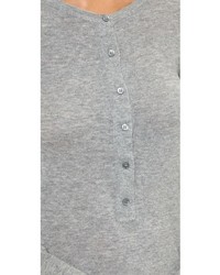 Женская серая футболка на пуговицах от Nili Lotan