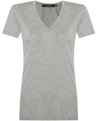 Женская серая футболка с v-образным вырезом