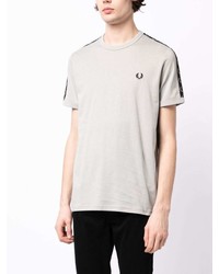 Мужская серая футболка с круглым вырезом с вышивкой от Fred Perry