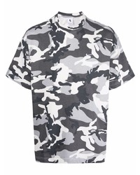 Мужская серая футболка с круглым вырезом с камуфляжным принтом от Nike