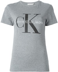 Женская серая футболка с круглым вырезом с принтом от Calvin Klein Jeans