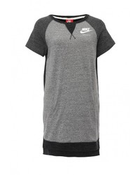 Женская серая футболка с круглым вырезом от Nike