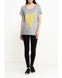 Женская серая футболка с принтом от Nike