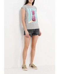 Женская серая футболка от Befree