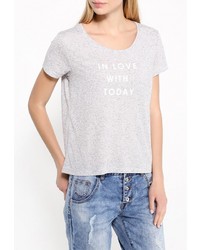 Женская серая футболка от Broadway