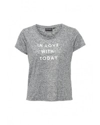 Женская серая футболка от Broadway