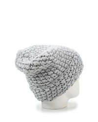 Женская серая шапка от Fete