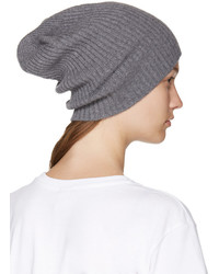 Женская серая шапка от Stella McCartney