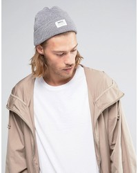 Мужская серая шапка от Wesc