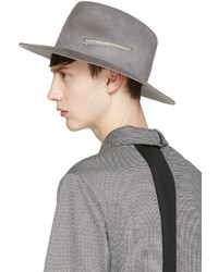 Мужская серая шляпа от Larose