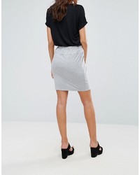 Серая юбка от B.young