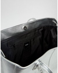 Серебряная большая сумка от Asos