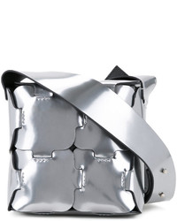 Серебряная кожаная сумка через плечо от Paco Rabanne