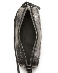 Женская серебряная кожаная сумка от MCQ