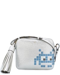 Женская серебряная кожаная сумка от Anya Hindmarch