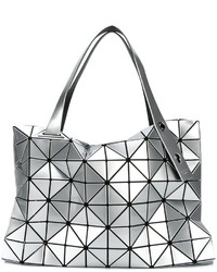 Женская серебряная сумка с геометрическим рисунком от Bao Bao Issey Miyake