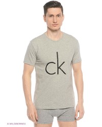 Мужская серебряная футболка от Calvin Klein