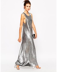 Серебряное вечернее платье с пайетками