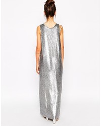 Серебряное вечернее платье с пайетками