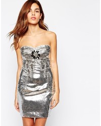 Серебряное облегающее платье с пайетками