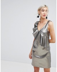 Серебряное платье прямого кроя от Vila