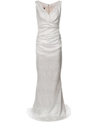 Серебряное шелковое платье от Talbot Runhof