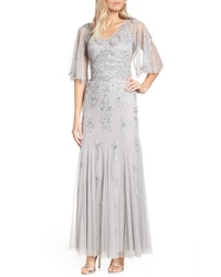 Серебряное шифоновое вечернее платье с вышивкой