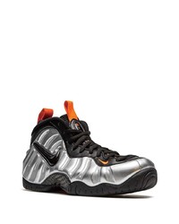 Мужские серебряные высокие кеды от Nike