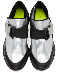 Женские серебряные высокие кеды от Christopher Kane