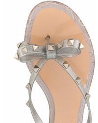 Серебряные вьетнамки от Valentino