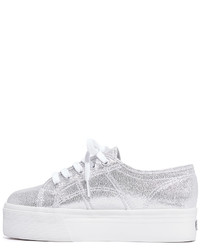 Женские серебряные кеды от Superga